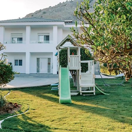 M Mansion Villa Pefki Eksteriør billede
