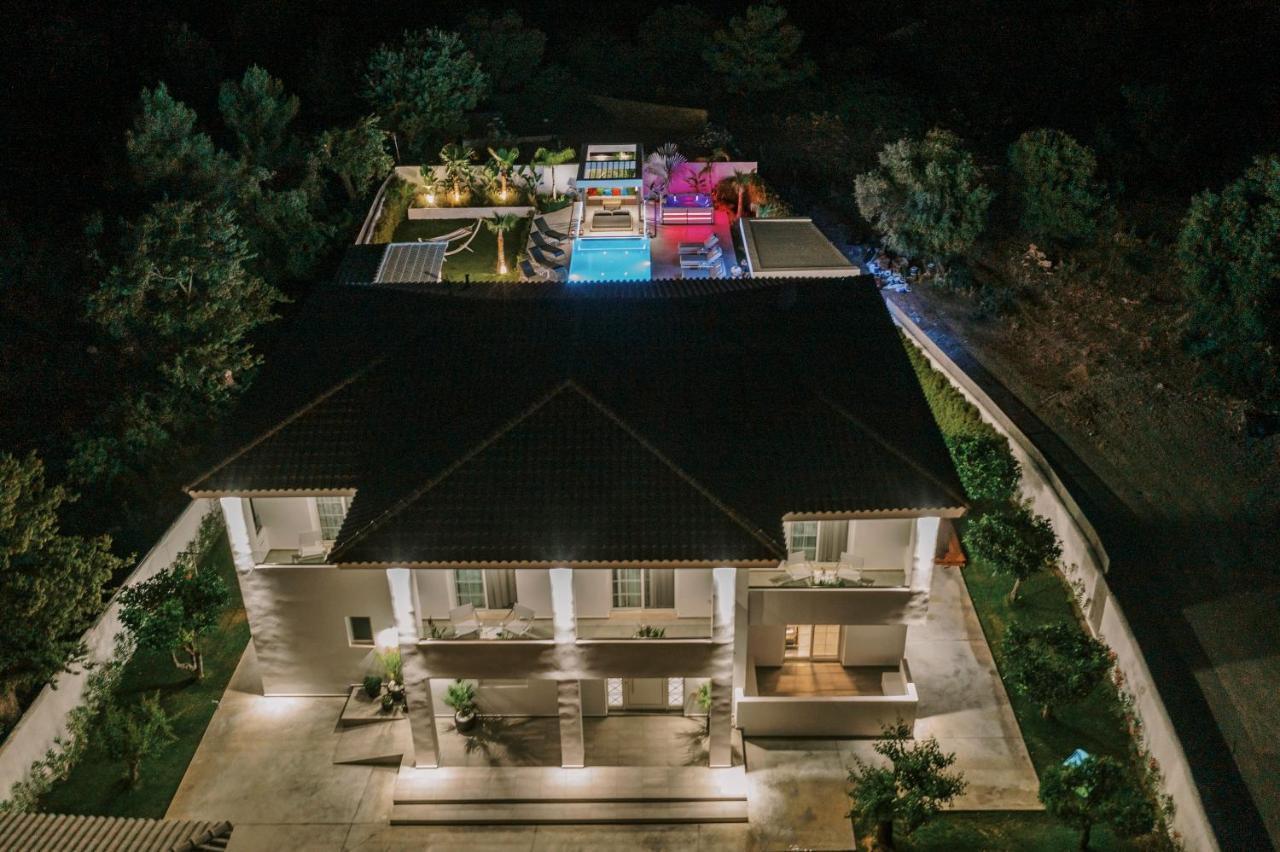 M Mansion Villa Pefki Eksteriør billede