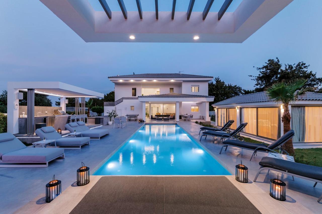 M Mansion Villa Pefki Eksteriør billede