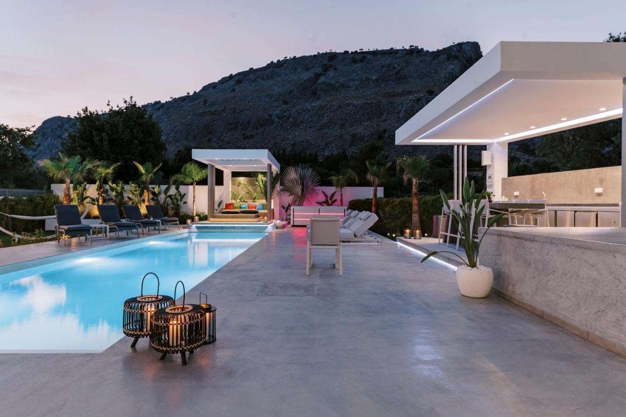 M Mansion Villa Pefki Eksteriør billede