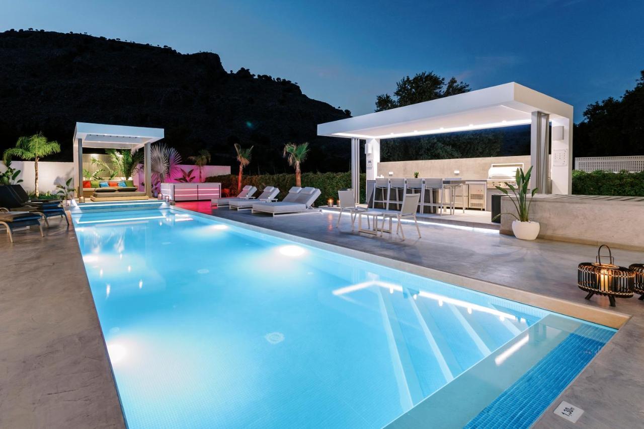 M Mansion Villa Pefki Eksteriør billede
